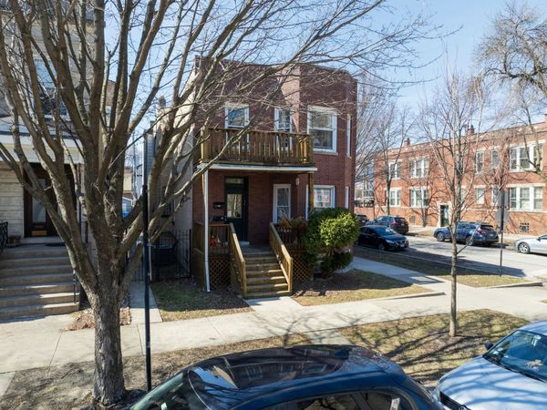 2648 N Francisco Avenue , Chicago, IL 60647