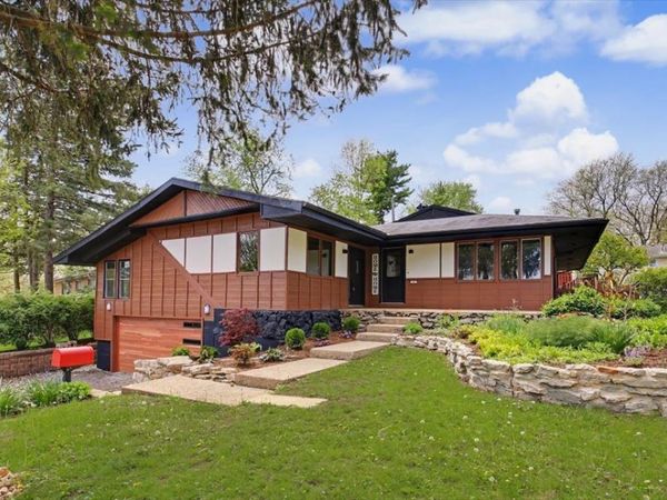 2 Walton Place, Normal, IL 61761