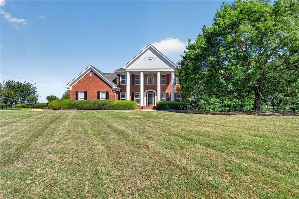 3715 Ridge Road, Buford, GA 30519 Main Photo