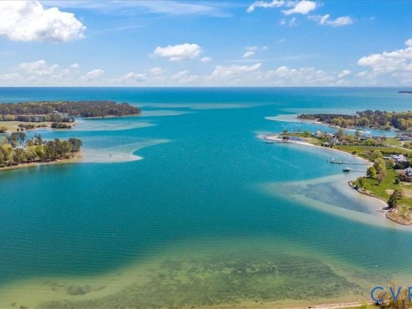 349 Peach Tree Lane , Lancaster, VA 22578