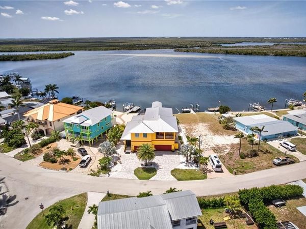 11859 Island AVE, MATLACHA, FL 33993