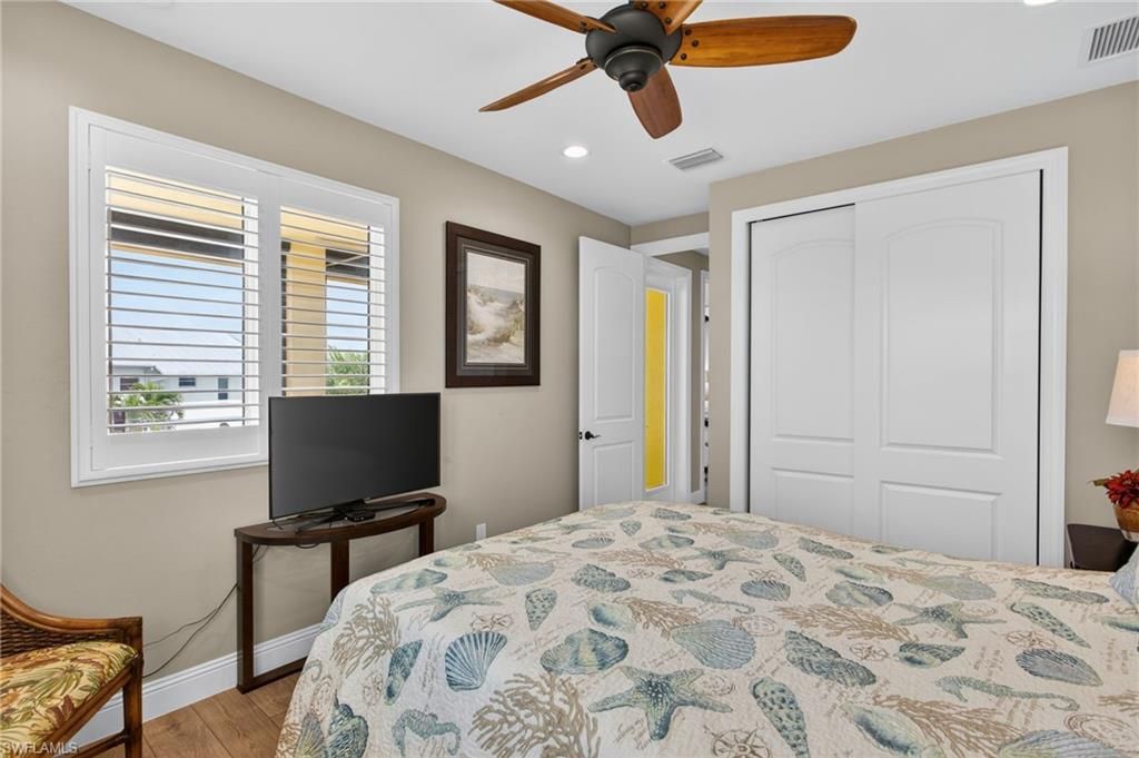 11859 Island Ave, Matlacha, FL 33993 Photo