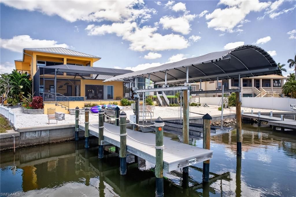 11859 Island Ave, Matlacha, FL 33993 Photo