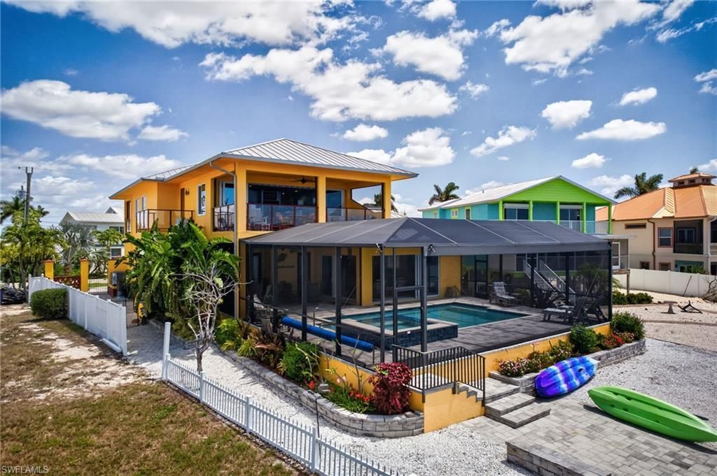 11859 Island Ave, Matlacha, FL 33993 Photo