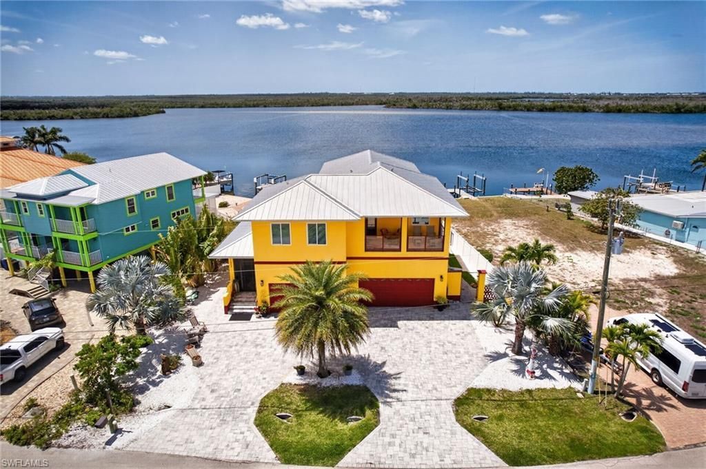 11859 Island Ave, Matlacha, FL 33993 Photo