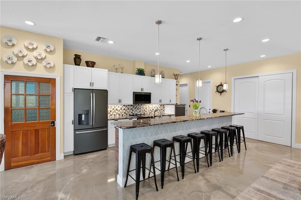 11859 Island Ave, Matlacha, FL 33993 Photo