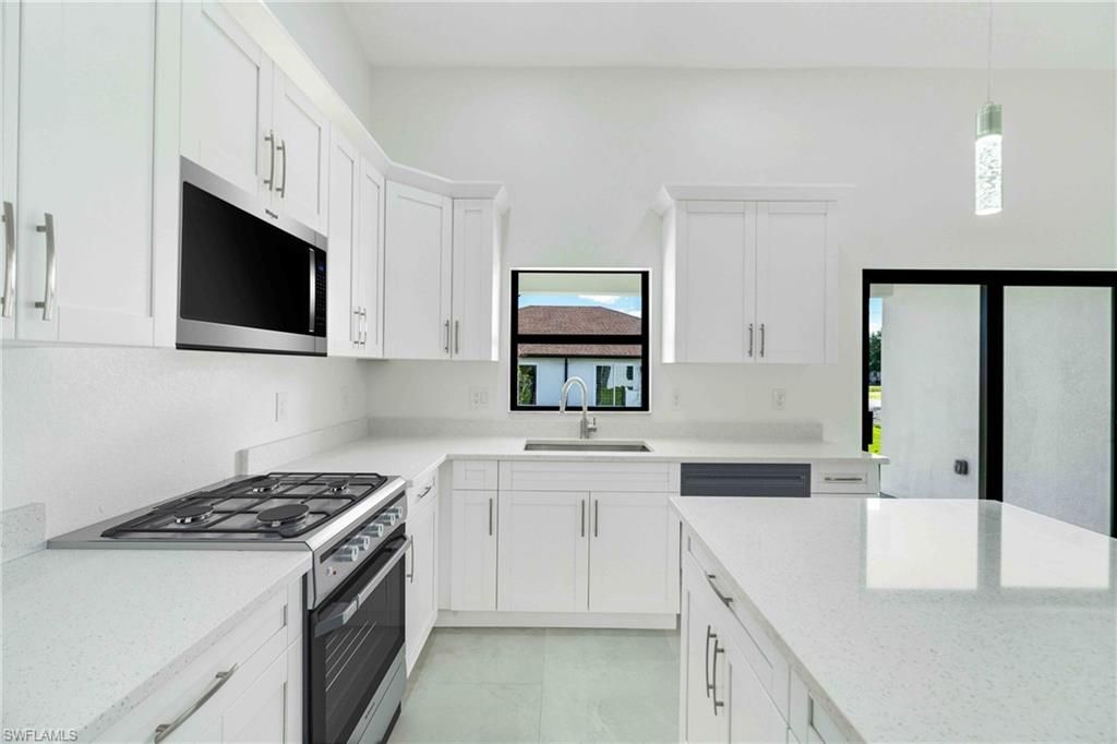 4446-4448 24th St Sw, Lehigh Acres, FL 33973 Photo