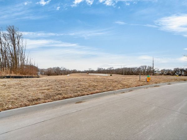 257 Alder Boulevard , Pleasant Hill, IA 50327