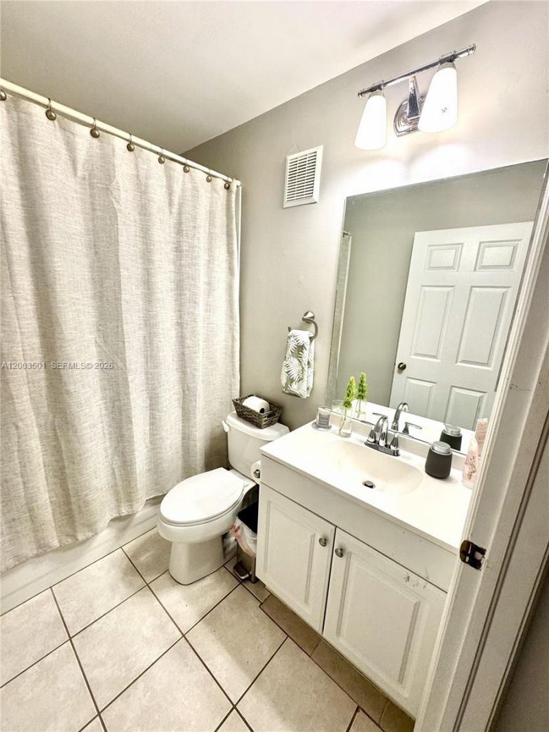 20841 NW 2nd St , Pembroke Pines, FL 33029 Photo