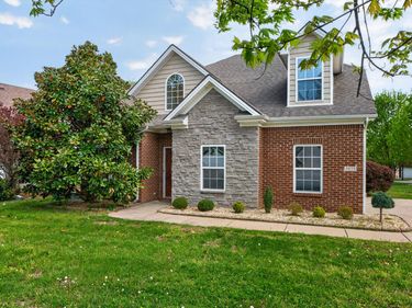 3373 Hibernia Pass, Lexington, KY 40509