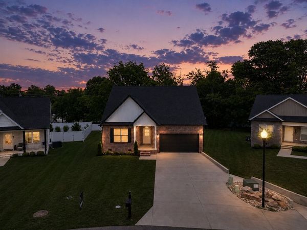 125 Beckam Way , Smithville, TN 37166