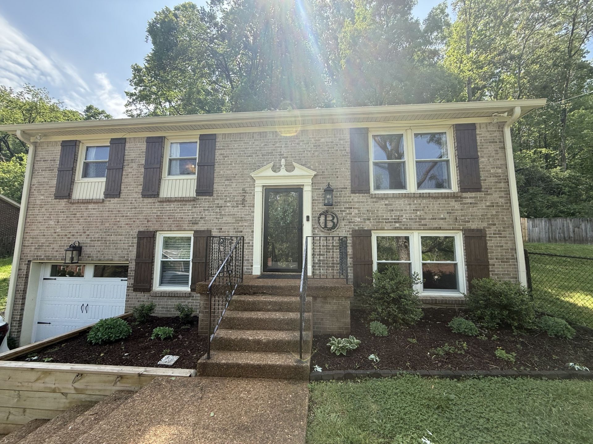 525 Holt Valley Rd , Nashville, TN 37221 Main Photo