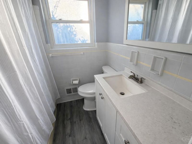 2175 Carlsbory, Springfield Twp., OH 45231 Photo 12