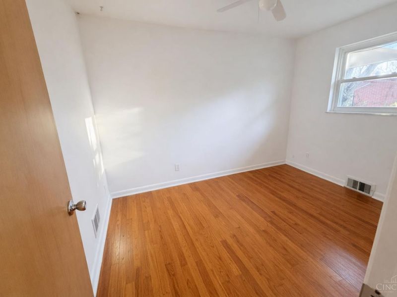 2175 Carlsbory, Springfield Twp., OH 45231 Photo 16