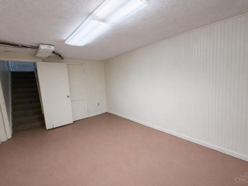 2175 Carlsbory, Springfield Twp., OH 45231 Photo 21