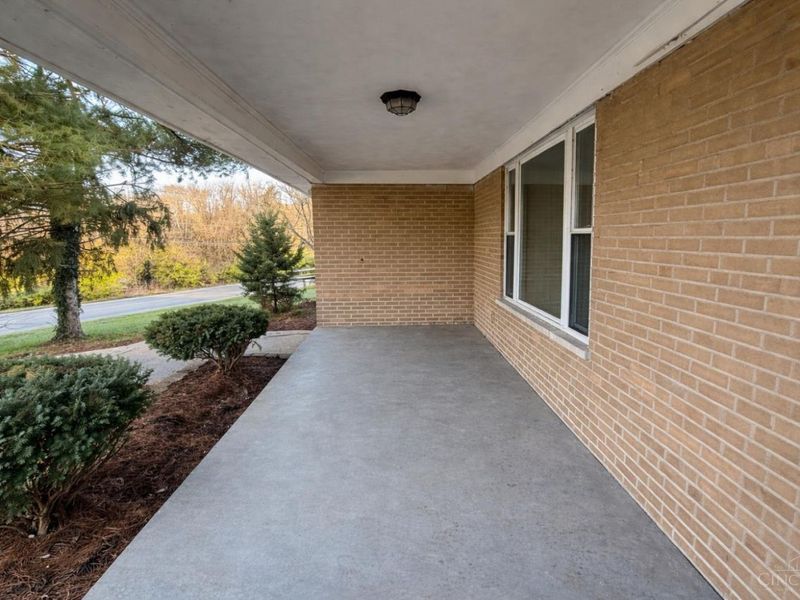 2175 Carlsbory, Springfield Twp., OH 45231 Photo 3