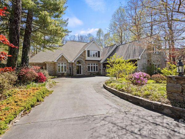 106 Farwood Court , Flat Rock, NC 28731