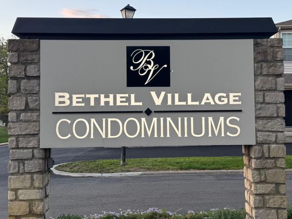 2486 Bethel Road , Columbus, OH 43220