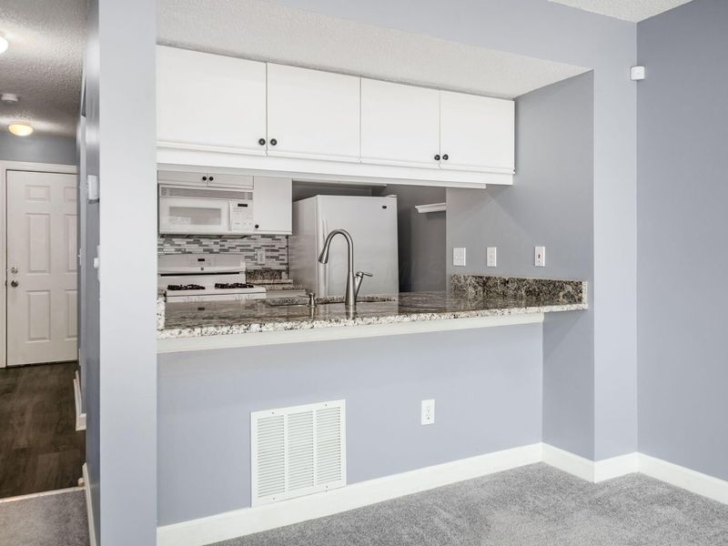 2486 Bethel Road , Columbus, OH 43220 Photo 14