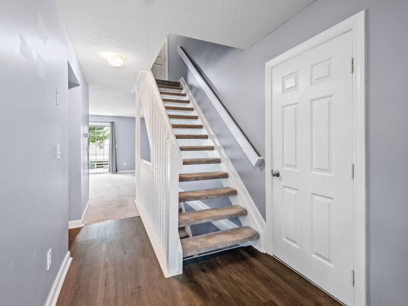 2486 Bethel Road , Columbus, OH 43220 Photo 7