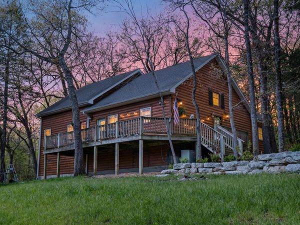 1006 Bluff Road , Merriam Woods, MO 65740