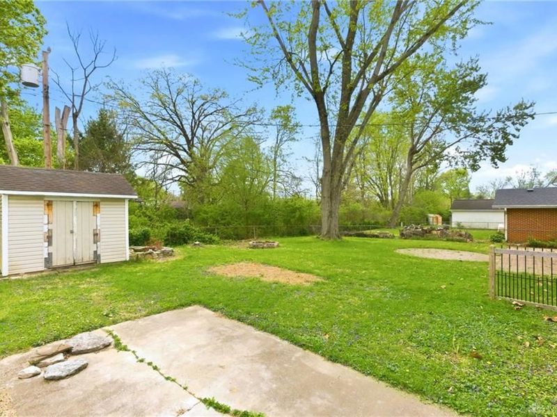 40 Woods Road, Springboro, OH 45066 Photo 8