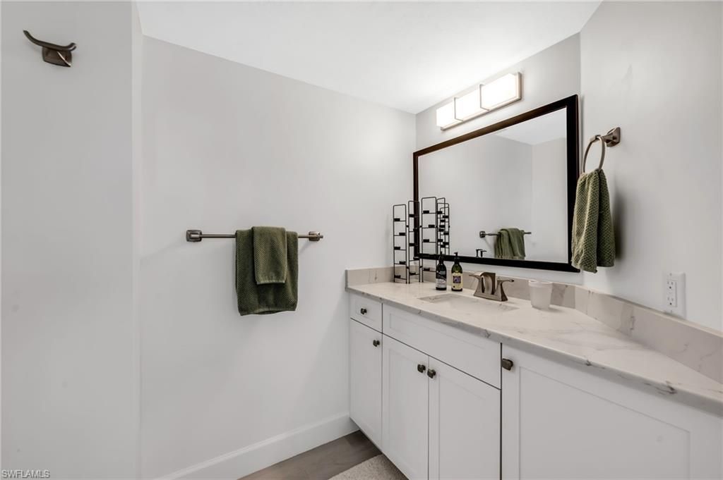 26910 Wedgewood Dr, Unit 301, Bonita Springs, FL 34134 Photo