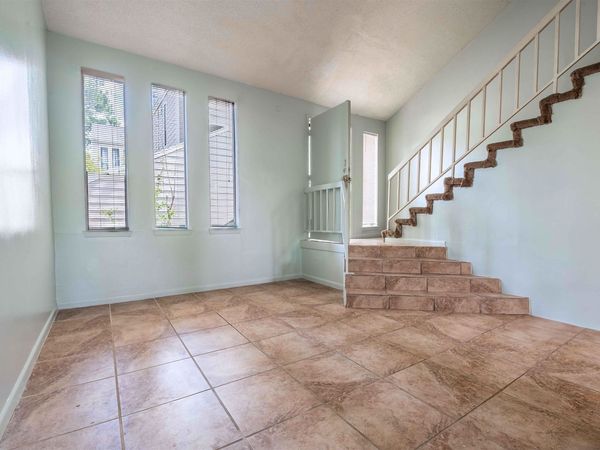 2415 WEST END ROW, Unit A-5, Memphis, TN 38016