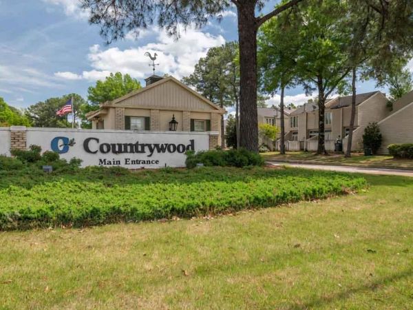 2415 WEST END ROW, Unit A-5, Memphis, TN 38016