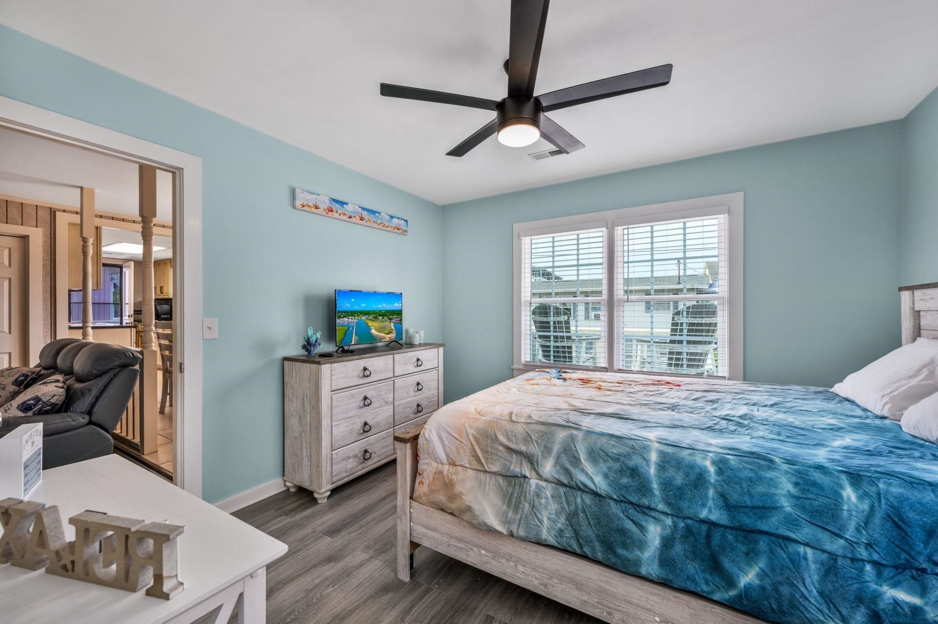 109 Easy St. Photo 20