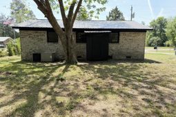 316 Dickson Dr.  photo 4