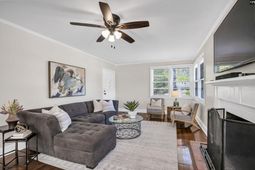 1830 Belmont Drive  photo 4