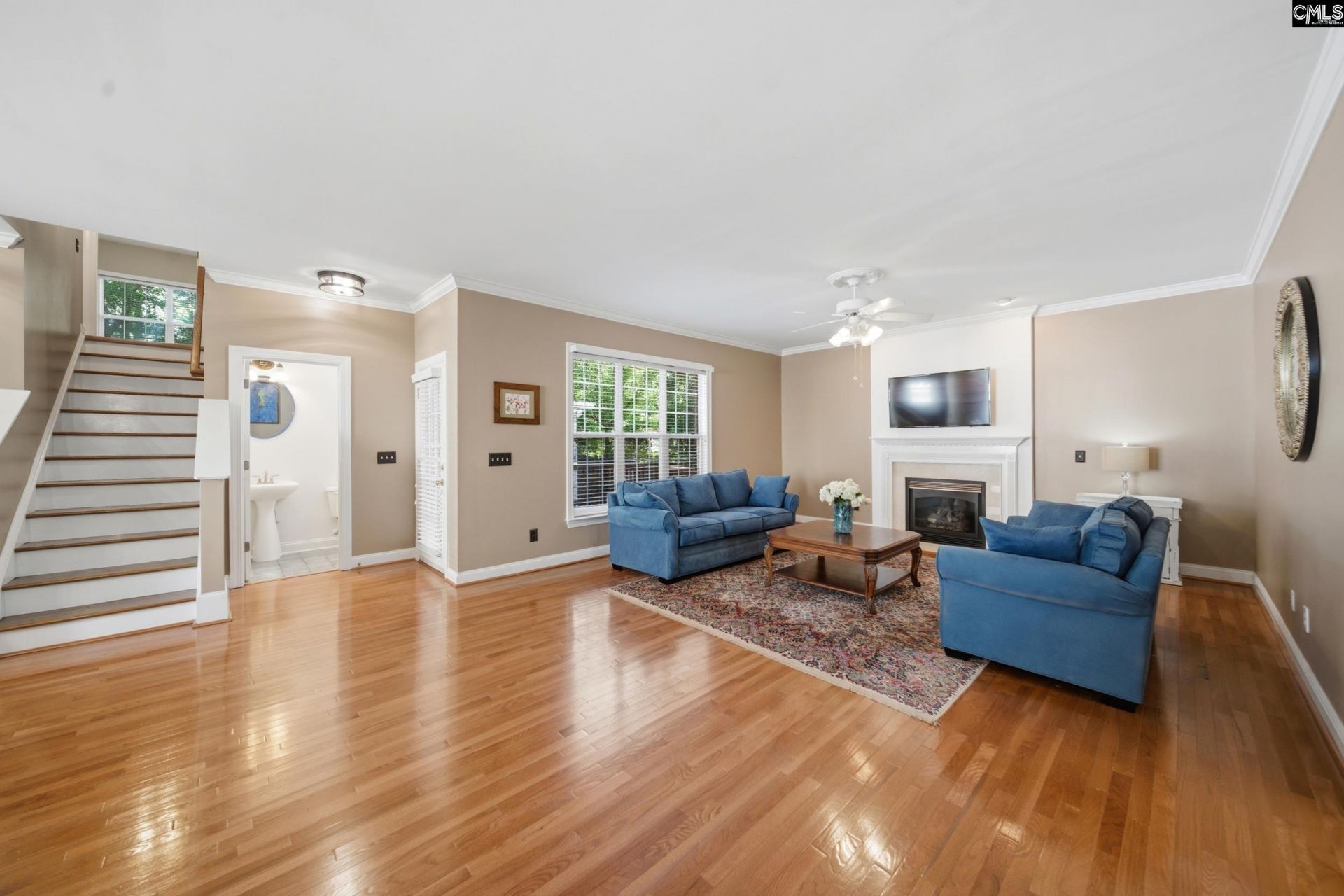 109 Sundowne Place  Photo 11