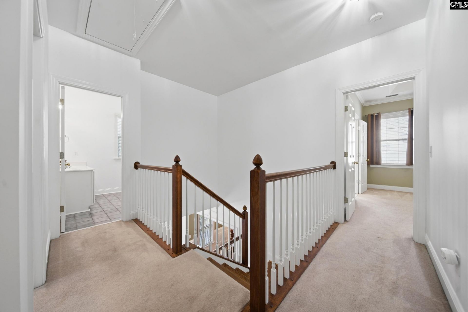 109 Sundowne Place  Photo 17