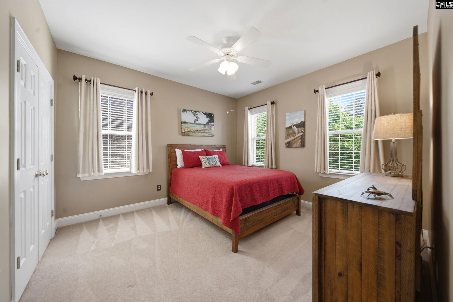 109 Sundowne Place  Photo 22