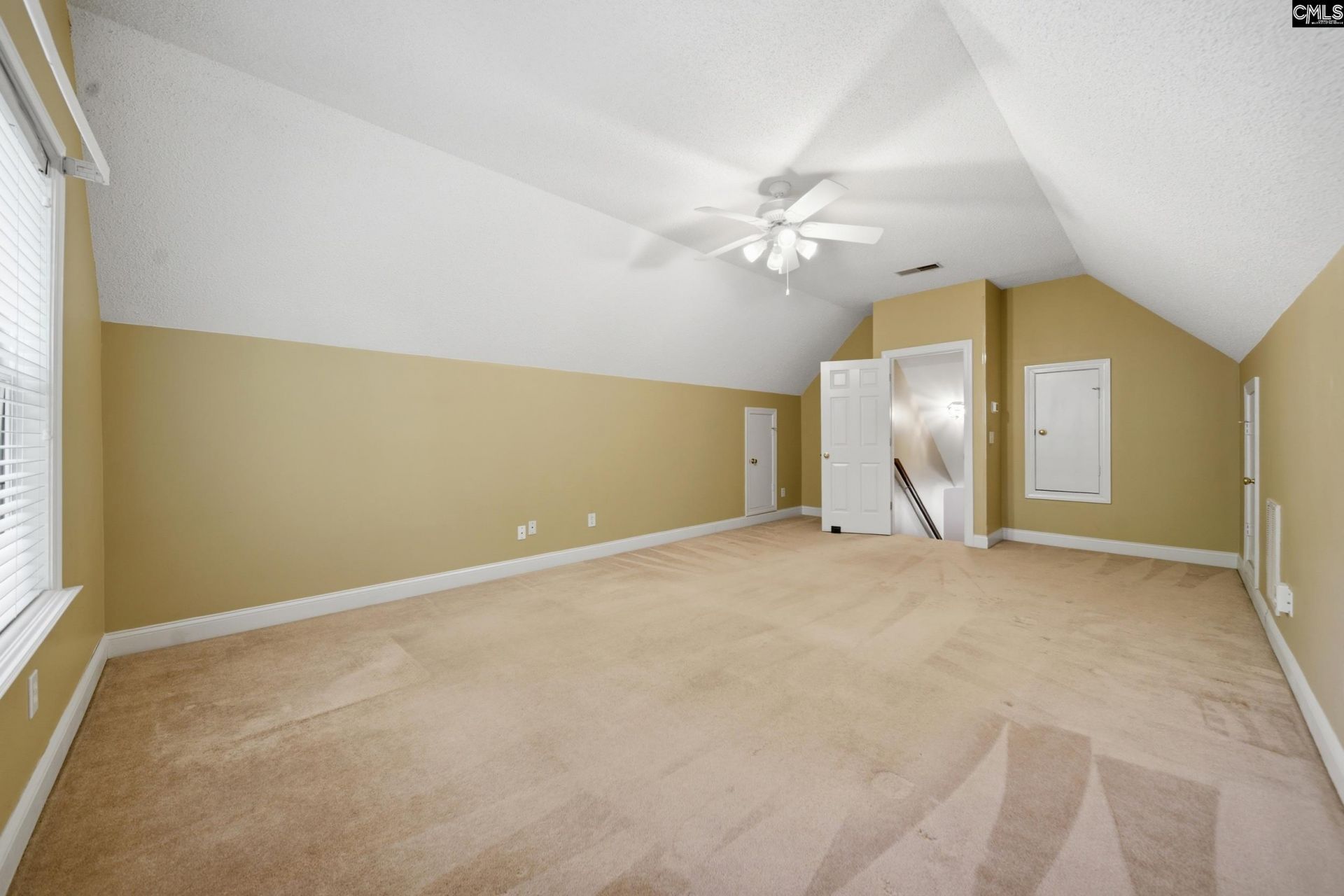 109 Sundowne Place  Photo 30