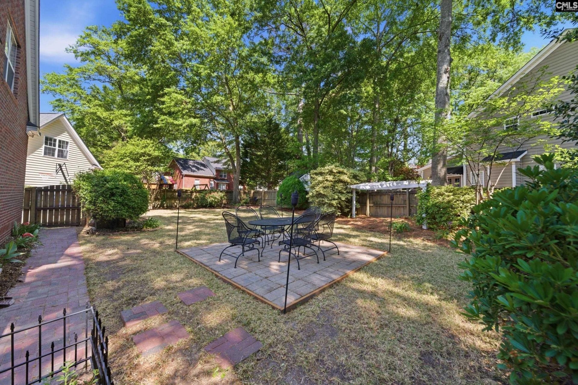 109 Sundowne Place  Photo 34