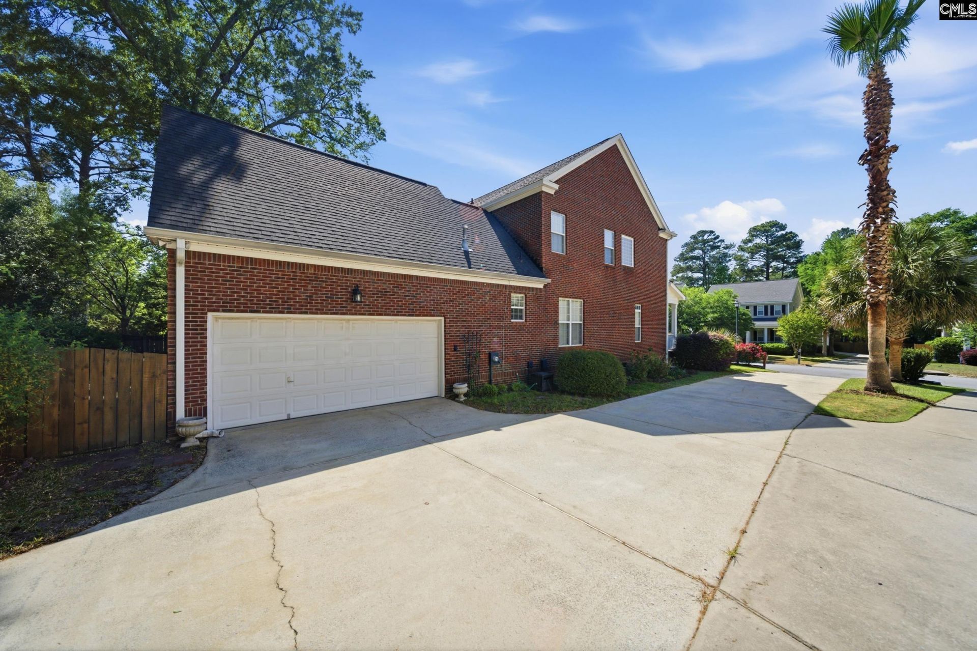 109 Sundowne Place  Photo 37