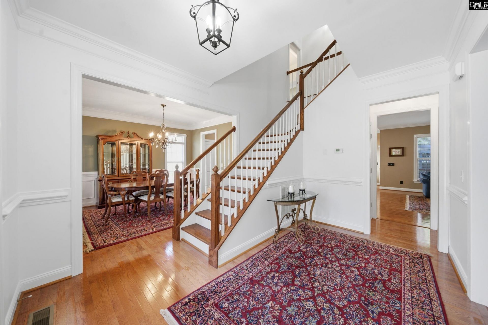 109 Sundowne Place  Photo 5