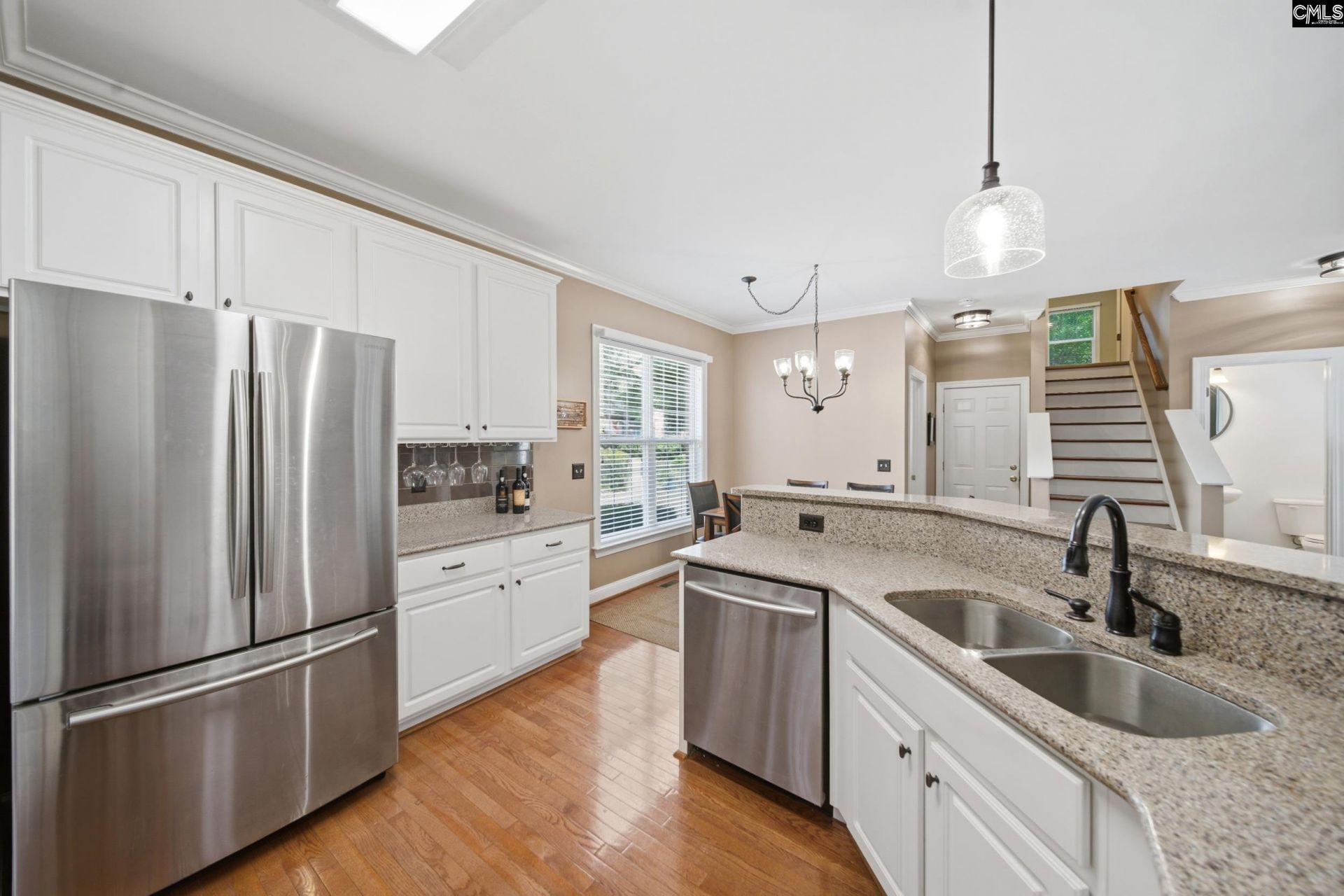 109 Sundowne Place  Photo 7