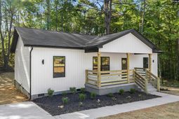 2277 Pacer Drive  photo 4