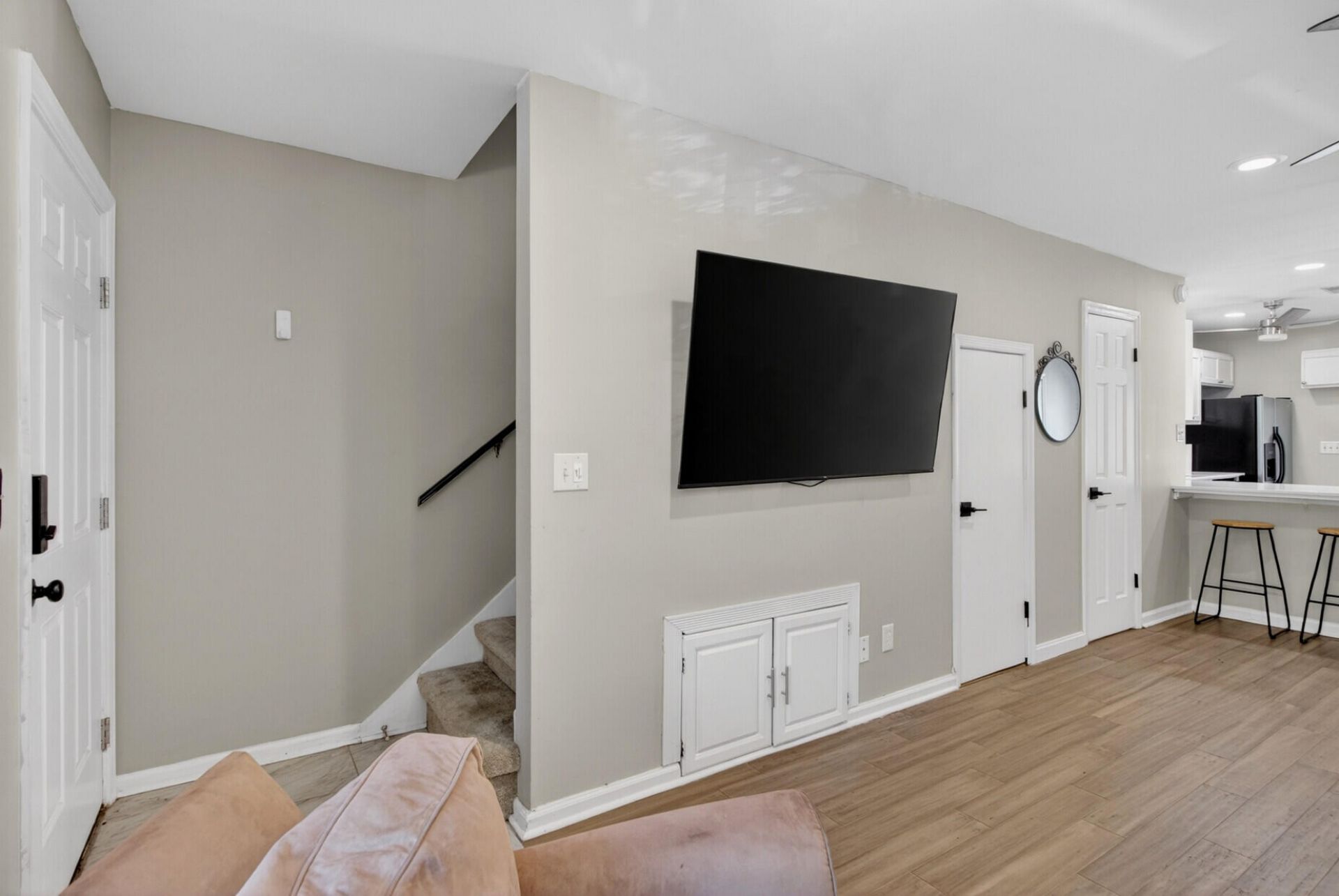 1192 Julian Clark Road Photo 9