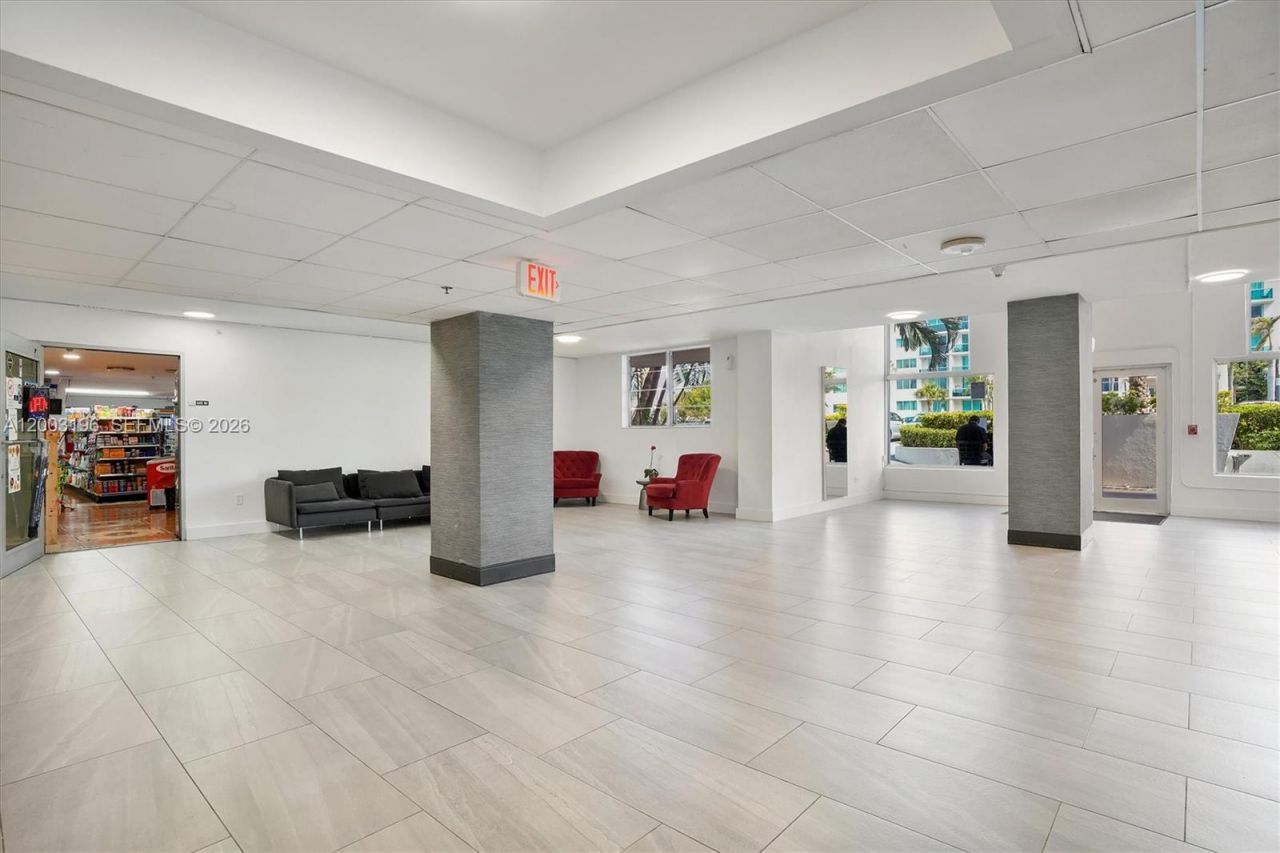 7501 E Treasure Dr, Unit 4EF, North Bay Village, FL 33141 Photo
