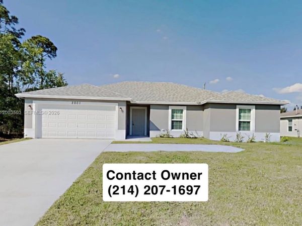 2011 SW Del Rio Blvd , Port St. Lucie, FL 34953