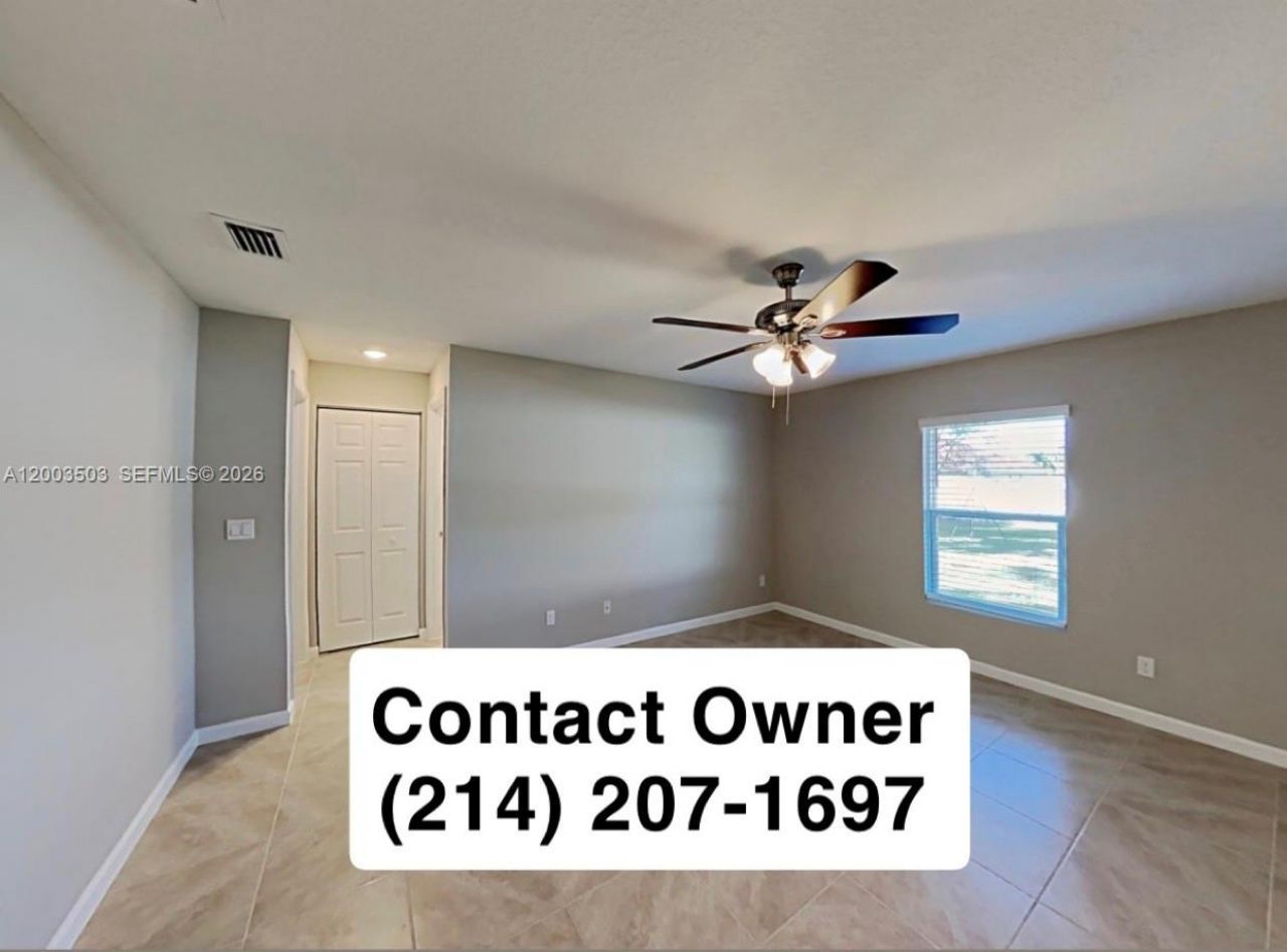 2011 SW Del Rio Blvd , Port Saint Lucie, FL 34953 Photo