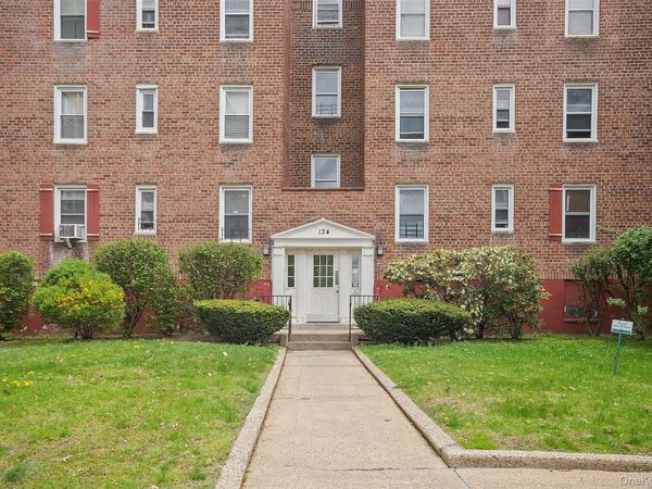 134 Ravine Avenue , Unit 3B, Yonkers, NY 10701