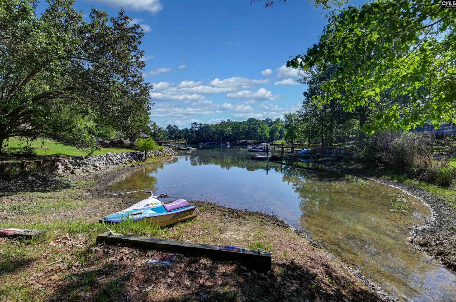 122 Lost Lure Lane  Photo 5