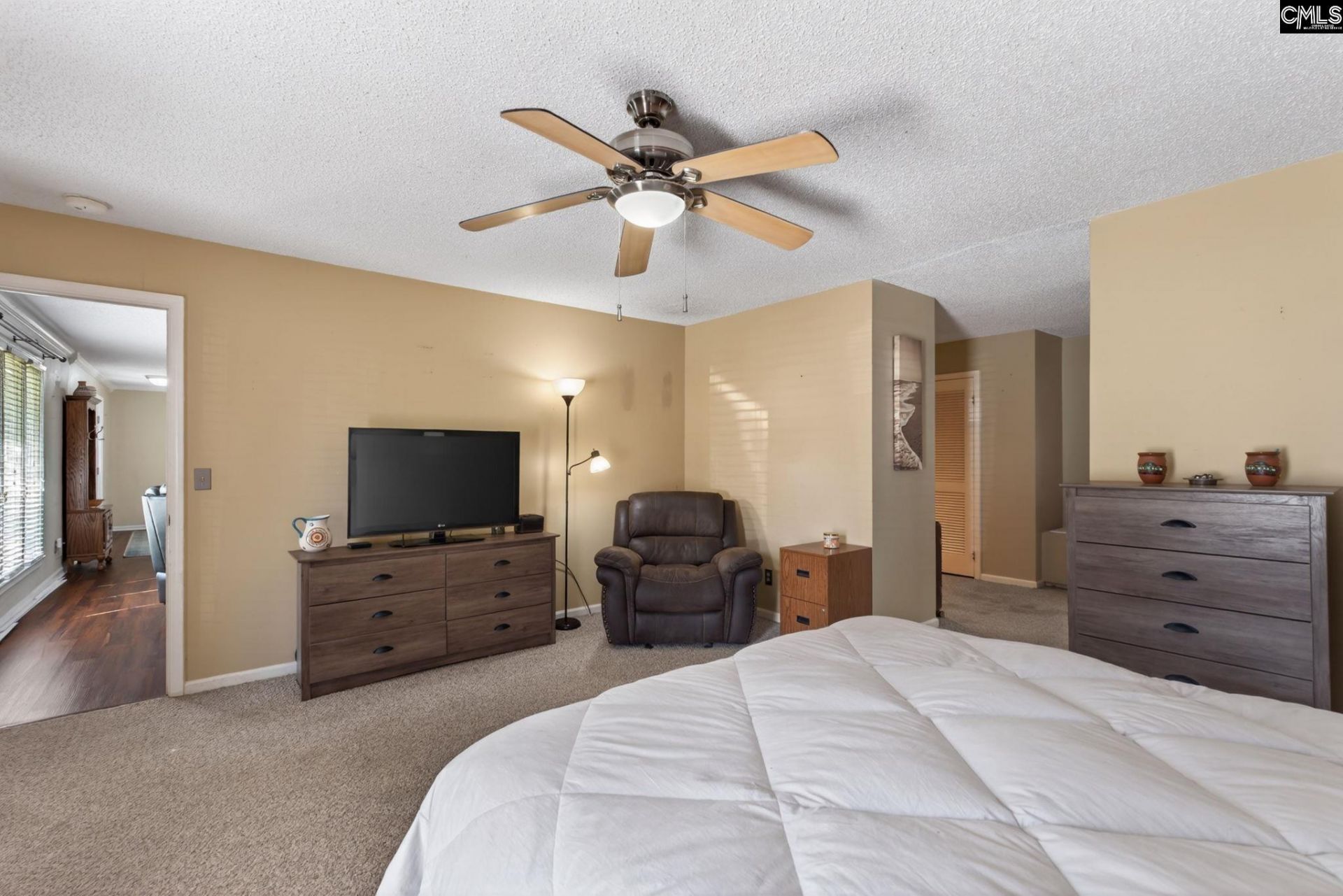 1813 Crossbrook  Photo 22