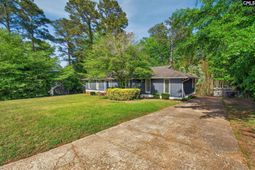 1813 Crossbrook  photo 4