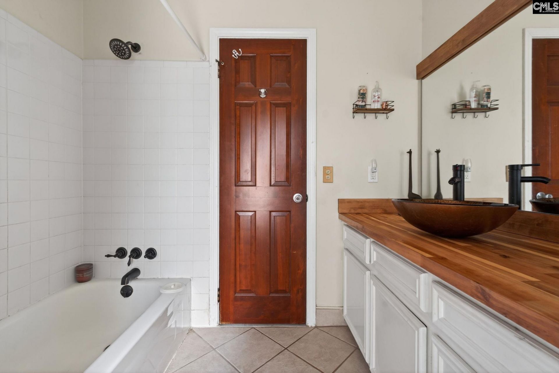 1813 Crossbrook  Photo 32